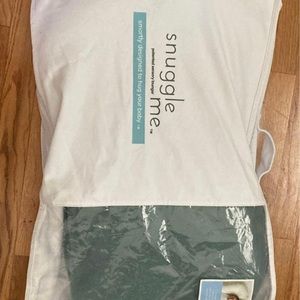 Snuggle Me Organic Infant Lounger and Cover